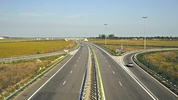 02_Bucharest-Constanta-motorway-art